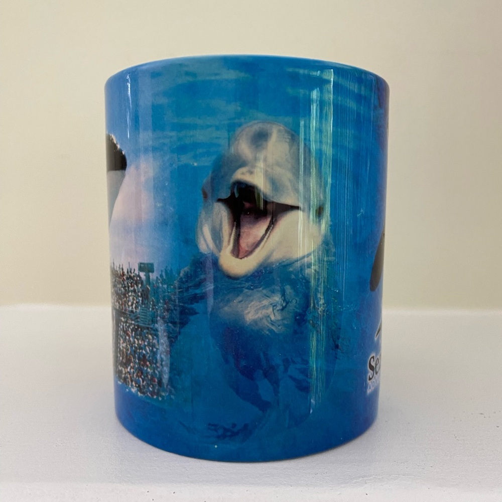 Sea World adventure Parks Blue Orca Ceramic Mug